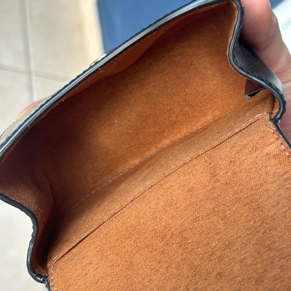 Coach Mini Wallet On A Chain - Picture 3 of 7